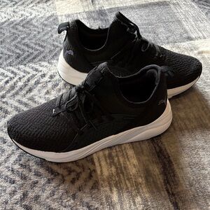 Puma Black Mesh Athletic Shoes